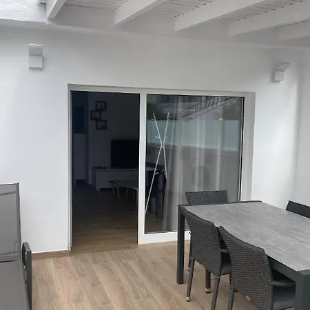 Belva Puerto del Carmen (Lanzarote)